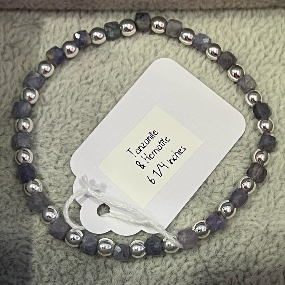 Tanzanite & Hematite Stretch Bracelet 6 1/4 inches